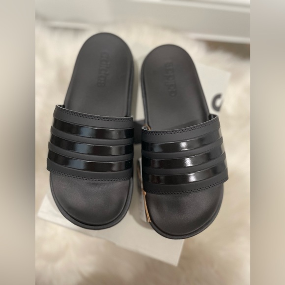 Adidas adilette platform slides - Picture 4 of 6